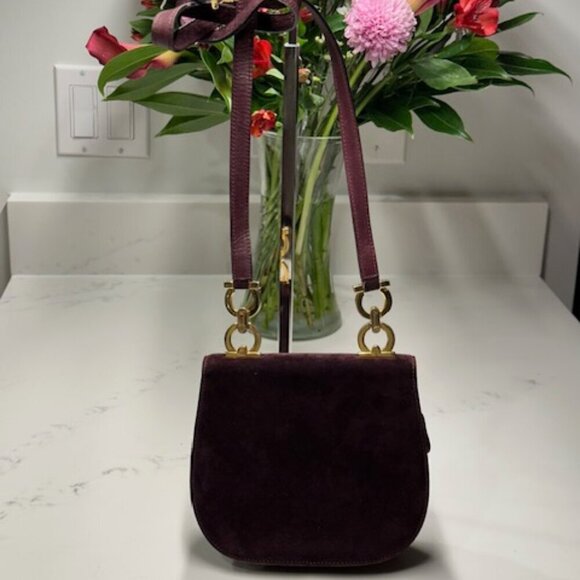 🔥🔥🔥Salvatore Ferragamo Suede Plum/Burgundy Color Crossbody/Shoulder Bag EUC! - Picture 5 of 16